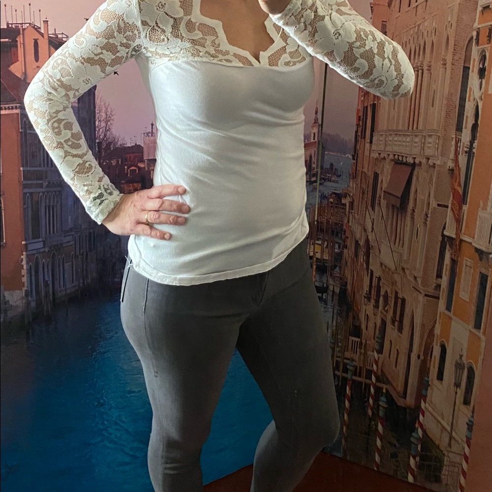 Lacey white long sleeve shirt - Picture 2 of 14